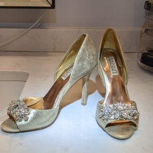 Gold Jewel badgley mischka stilleto sandal heels